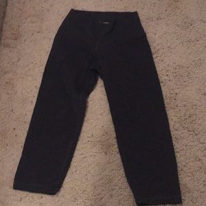 Old navy active Capri leggings